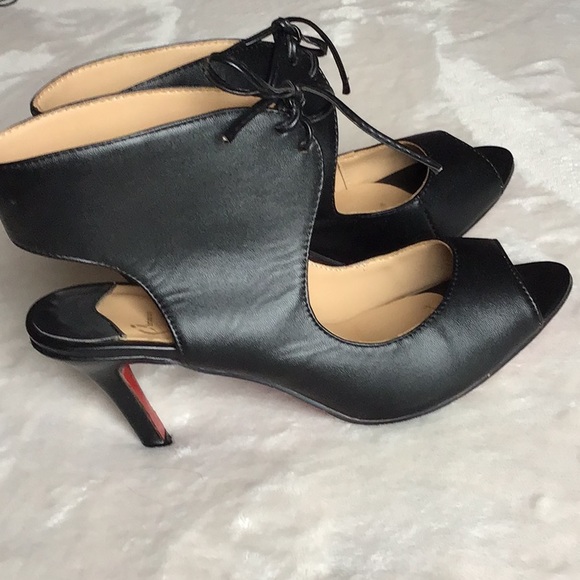 Cristian Louboutin.Shoes - Picture 9 of 12
